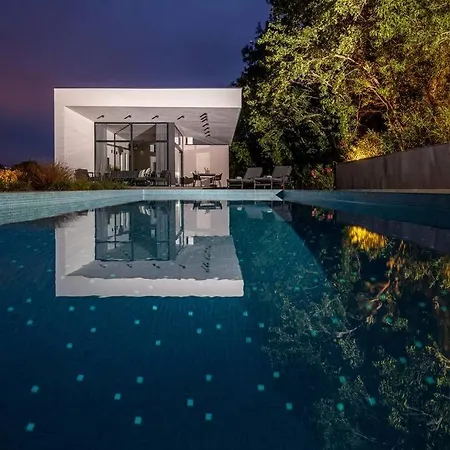 Villa My Way By Istrialux *